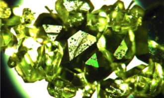 西伯利亚稀有矿石发现 金属有机框架矿物结构的突破